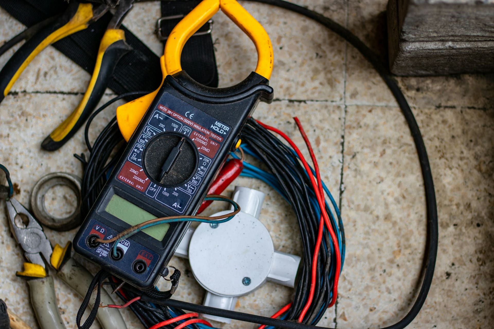 Electrical infrastructure imagery — electrical test instruments